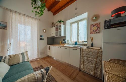 San Nicola l'Arena Villa | City Garden Home
