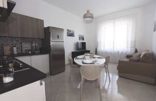 Lacco Ameno Apartment | Comfortable Holiday Home with City-Sea View in center of Lacco Ameno (Ischia)