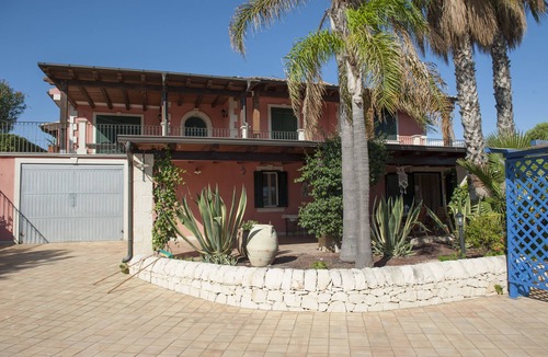 Casa Papa Villa | Comfortable villa with swimming pool near the sea, Modica and Siracusa