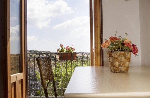 Casa Papa House | Comfortable Villa Castello - view of Cava d'Ispica