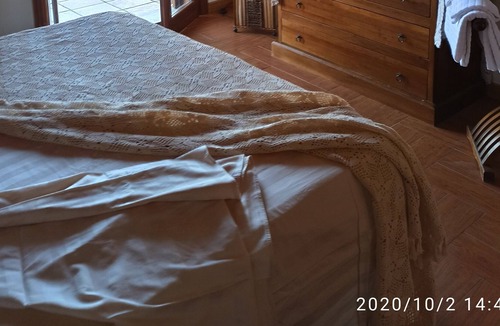 Alcamo Villa | Confortevole e Romantica Villa con Patio Alberato