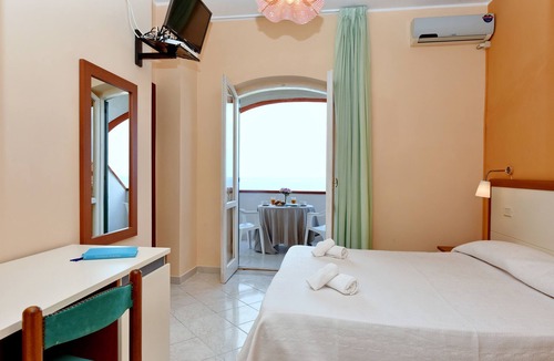 Santa Maria di Castellabate Hotel | Costa d'Oro