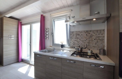 Casuzze Apartment | Cosy apartment for 4 guests with A/C, WIFI, TV, terrace and panoramic view