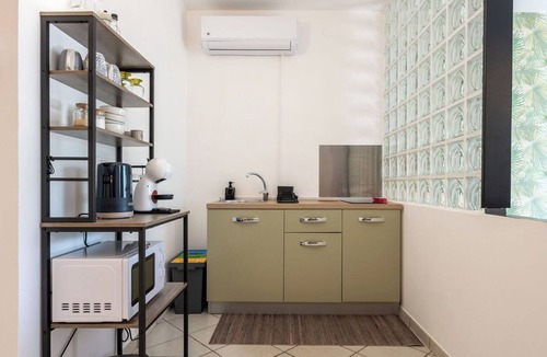 Farigliano Apartment | Cosy apartment for 6 guests with A/C, pool, WIFI, terrace and pets allowed