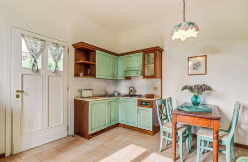 Gavignano Villa | Cosy apartment in villa with pool, A/C, WIFI, TV, terrace and panoramic view, close to San Gimig.
