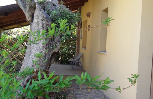 Reggio Calabria House | Cottage with garden in the hills in Reggio Calabria
