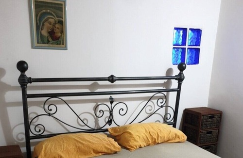 Bovalino Marina House | Cottage with garden on the Costa Dei Gelsomini