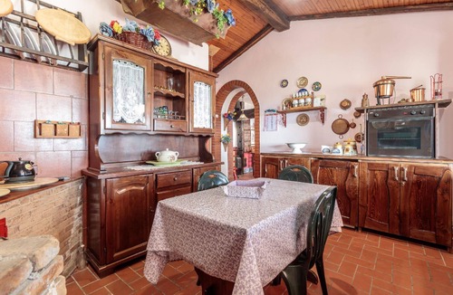 Piedimonte Etneo House | Cottage with hot tub