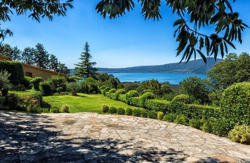Caprarola House | Country House at lake near Rome Pool, Jacuzzi, WiFi, View up to 5