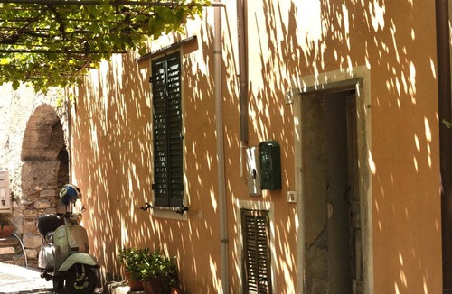 Diano San Pietro House | Country house among olive trees, modern and cozy, to enjoy the slow life