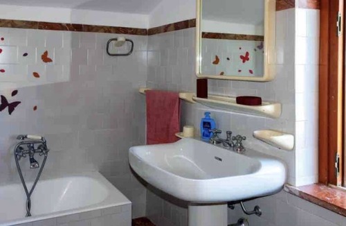 Mandra Capreria Villa | Country house with swimming pool and sea views