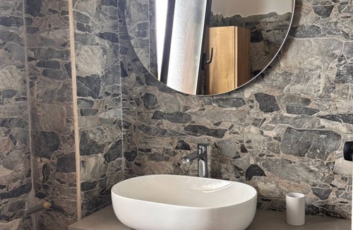 Macchia House | Cozy and comfortable country cottage with swimming pool.