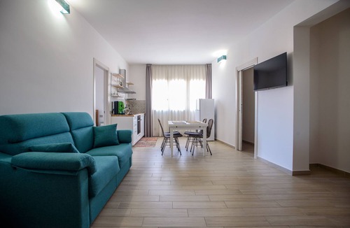Corso dei Mille - Sant'Erasmo Apartment | Cozy Apartment at the Central Station - a 100 mt from the Station