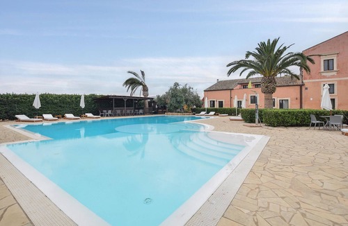 Maeggio Apartment | Cozy apartment in Siracusa with WiFi