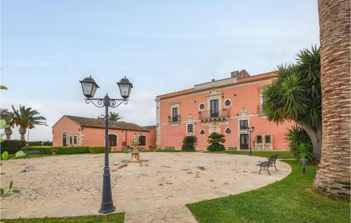 Maeggio Apartment | Cozy Apartment In Siracusa With Wifi