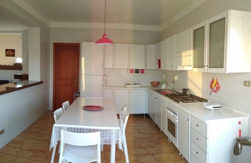 San Lorenzo Villa | Cozy family villa 120 meters from the sea