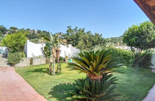 Panza House | Cozy home in Forio-Panza with WiFi