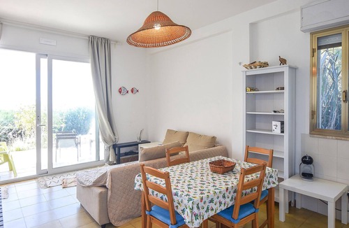Punta Braccetto House | Cozy home in Punta Braccetto with WiFi