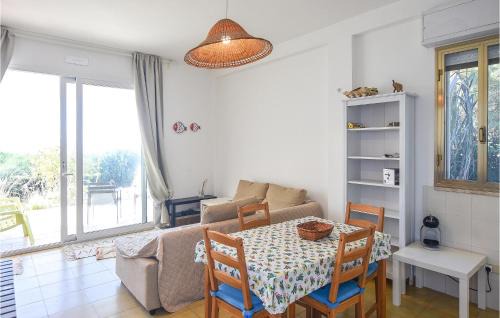 Punta Braccetto House | Cozy Home In Punta Braccetto With Wifi
