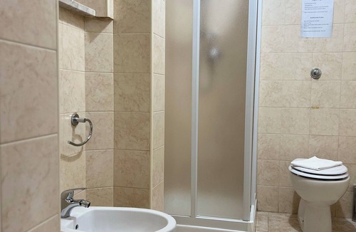 Reggio Calabria House | Cozy room, 5 minutes from downtown. So many services at your fingertips.