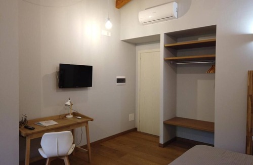 Amantea Bed & Breakfast | Cozy room, surrounded by greenery and from a breathtaking view
