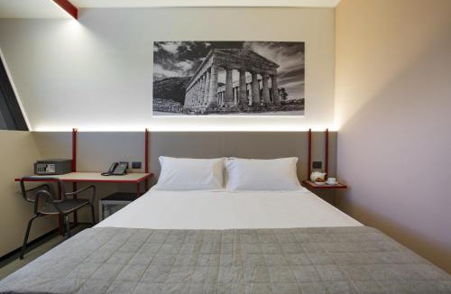 Gravina di Catania Hotel | CUBIK inn Design Rooms