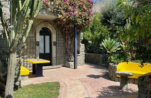 Panza Apartment | "Cypress cottage" with garden, swimming pool and spa hot tub