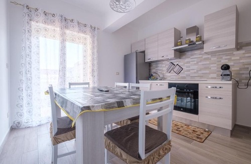 Province of Messina Apartment | Damilhouse 4