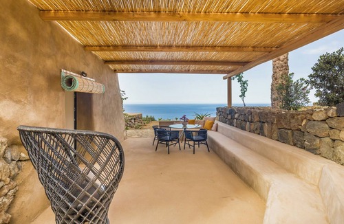 Tracino House | Dammusi with panoramic pool in Pantelleria