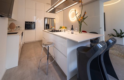 Albergheria Apartment | Deluxe apartment with private garden in the historic center
