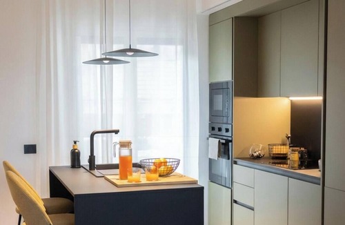 Cefalu Apartment | Designer Apartment with Free Parking
