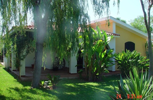 Arenella House | Detached house, 2.000m² with garden, orchard. Four-room apt 123m², ground floor.