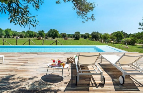 Scicli Villa | Dimora Di Penne - Six Bedroom Villa, Sleeps 12