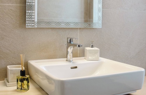 San Giovanni la Punta Hotel | Dimora Donna Rosa
