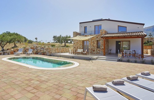 Scopello Villa | Dimora della Ninfea | Guidaloca | Modern retreat | Pool & Jacuzzi | Near.