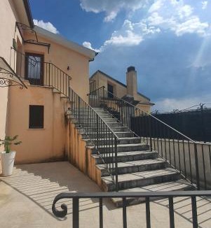 Ruviano House | Dimora Storica Apartments