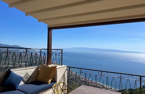 Forza d'Agro Apartment | Domus Mea, Case Vacanza Vista Mare vicino Taormina