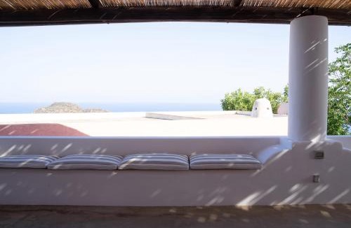 Filicudi Porto Apartment | Domus Sicily - Casa Timpone
