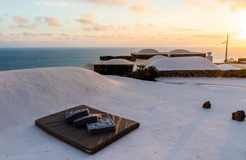 Pantelleria Villa | Domus Sicily - Dammuso il Mulino - Sea View Private Pool