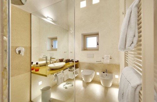 Syracuse Hotel | Donna Coraly Country Boutique Hotel