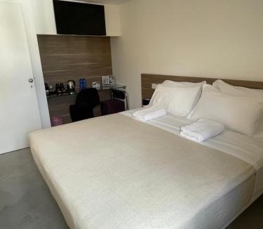 Brolo House | El Concept Room
