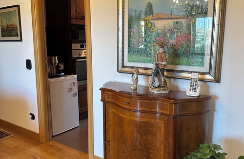 Garbatella Apartment | Elegant and Bright Garbatella Apartment. Near Colosseum, Metro Access
