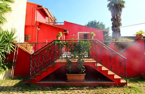 Syracuse Villa | ELEGANT AND WELCOMING PRIVATE VILLA AND HOSPITALITY FOR 8 PEOPLE