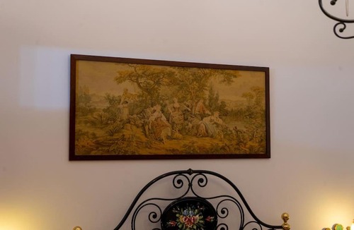 Taranto Apartment | Elegant Apartment in the Heart of Taranto w WiFi