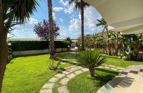 Belpasso Villa | Elegante Villa tra Etna e Mare 2 min da Etnaland