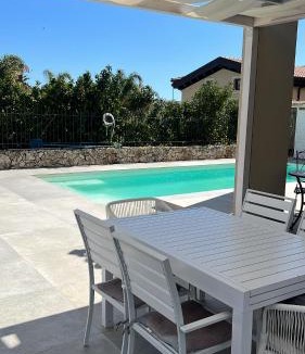Syracuse Apartment | Epipoli Charming Villa and Pool