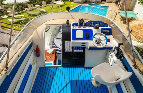 Piedimonte Etneo Boat Rental | Etna's boat house