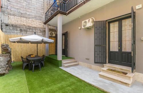 Paterno Apartment | Etnamia Art