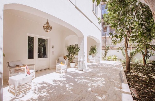Sorrento Historic Centre Villa | Exclusive Junior Suite with Terrace in Sorrento Center