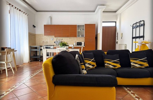 Ciampino Apartment | Family-friendly apartment 4 km from the airport and a 20-minute train ride from Roma Termini